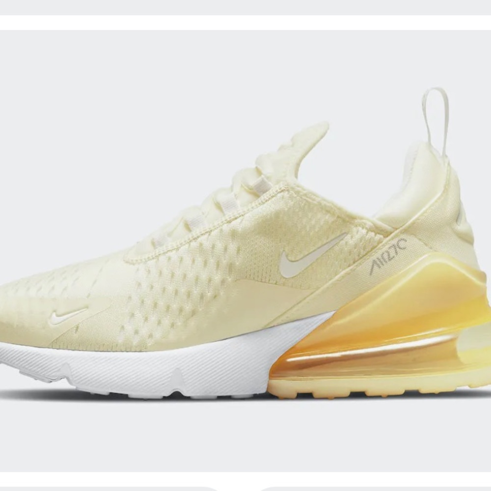 Women's Nike Air Max 270